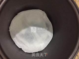 香蕉牛奶电饭煲蛋糕的做法步骤：12