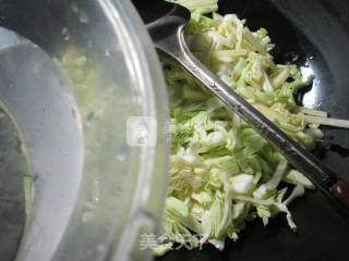 圆白菜炒土豆的做法步骤：4