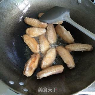 话梅陈皮鸡翅的做法步骤：3