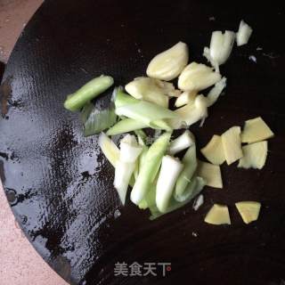话梅陈皮鸡翅的做法步骤：4