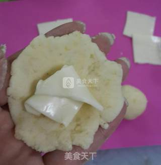 芝心土豆球的做法步骤：5