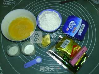 蔓越莓乳酪小餐包的做法步骤：1