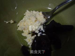 【台式面包四大天王之三】红豆面包的做法步骤：2