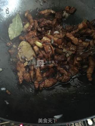 卤肉土豆丁的做法步骤：3