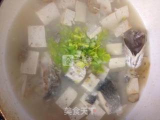 豆腐鲈鱼汤的做法步骤：7