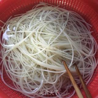 炒粉的做法步骤：2