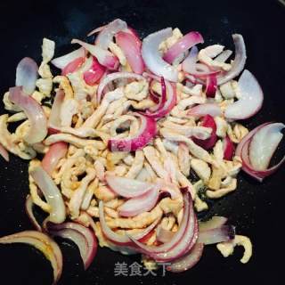 酱爆肉丝的做法步骤：5