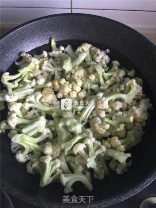 干煸有机菜花的做法步骤：2