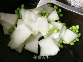 毛豆炒冬瓜的做法步骤：4