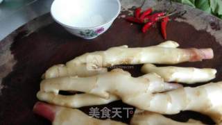 下饭凉菜.泡鲜姜的做法步骤：1