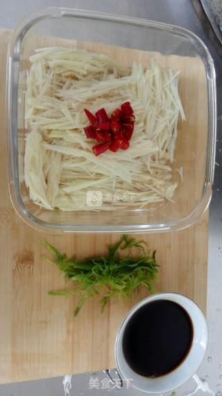 下饭凉菜.泡鲜姜的做法步骤：4