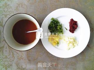 【鱼香脆皮豆腐】的做法步骤：2