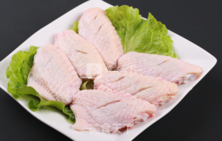 BBQ烤翅的做法步骤：1