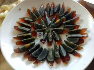 凉拌皮蛋的做法步骤：3