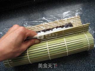牛油果火腿寿司——两种卷法两样花色的做法步骤：10