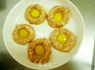鹌鹑蛋蒸肉饼的做法步骤：5
