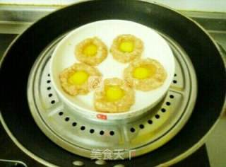 鹌鹑蛋蒸肉饼的做法步骤：6