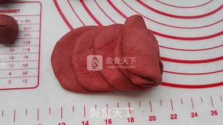 红玫瑰花面包（低糖高颜值）的做法步骤：11