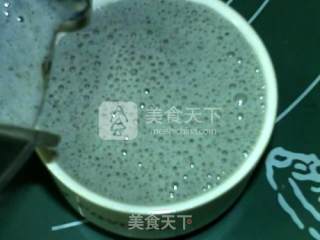 黑芝麻香蕉奶饮的做法步骤：5