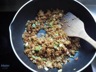 酱油炒饭的做法步骤：9