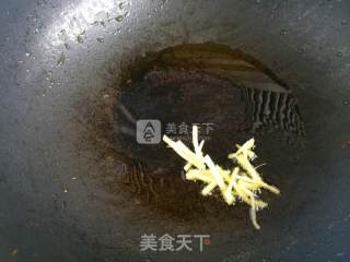 洋葱木耳炒蛋的做法步骤：8