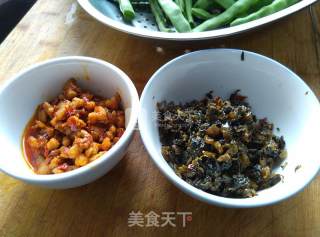 【川味干煸四季豆】的做法步骤：2