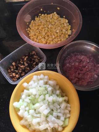 冬瓜玉米瘦肉羹汤的做法步骤：1