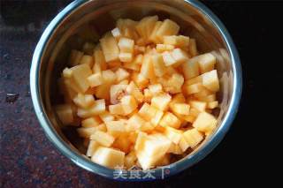 哈密瓜椰奶的做法步骤：2