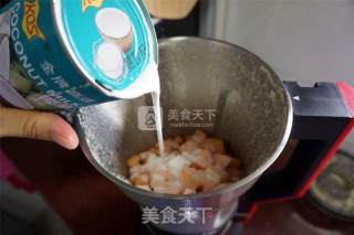 哈密瓜椰奶火龙果冰棒的做法步骤：3