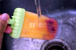 哈密瓜椰奶火龙果冰棒的做法步骤：8