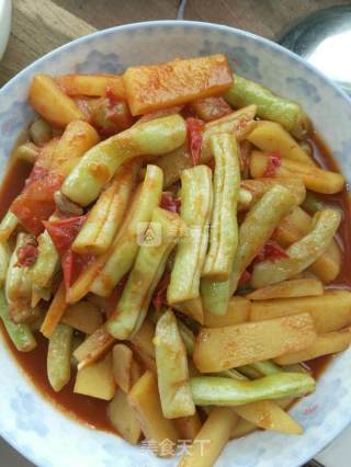 土豆炖豆角的做法步骤：3