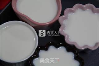 冰爽Q弹—牛奶果冻的做法步骤：4