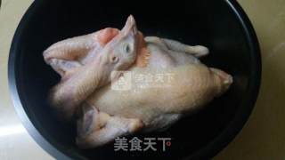 电饭煲焗鸡的做法步骤：2