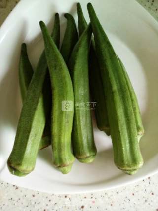 秋葵蝴蝶面的做法步骤：1
