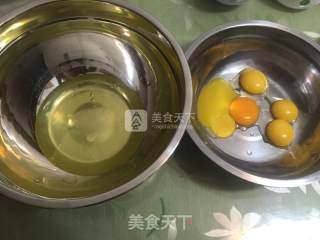 8寸戚风蛋糕的做法步骤：2