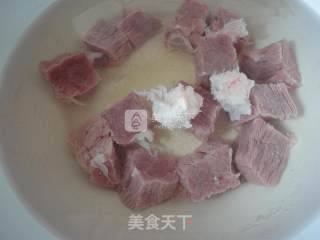 西红柿牛肉面的做法步骤：3
