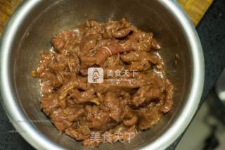 豉汁苦瓜炒牛肉的做法步骤：5