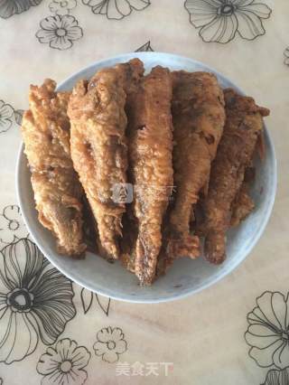 炸黄花鱼的做法步骤：2