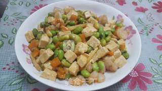 鲜虾豆腐焖青豆的做法步骤：2
