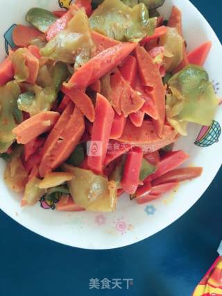 创意新品火腿炒榨菜的做法步骤：3