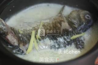 豆浆鲫鱼汤的做法步骤：9