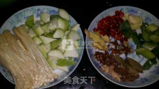 牛蛙爱上虾的做法步骤：2