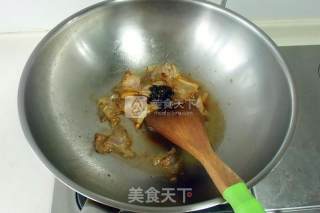 腊肉豆豉炒菜花的做法步骤：4