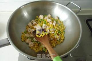 玉米虾仁的做法步骤：8
