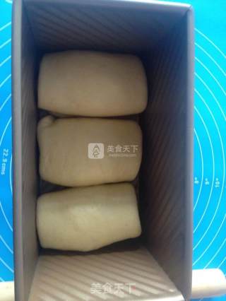 奶香吐司的做法步骤：5