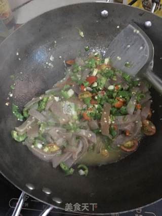 香辣猪皮的做法步骤：5
