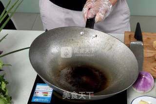 香煎腐皮卷的做法步骤：3