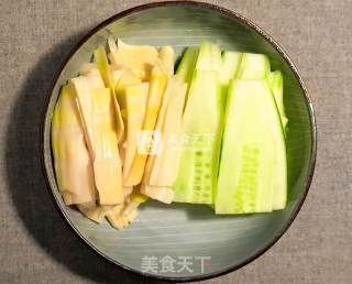 毛血旺——火锅底料简单版的做法步骤：1