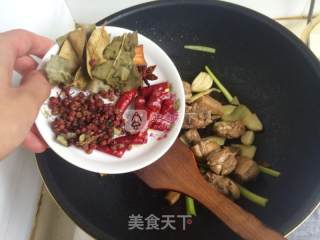 笋干啤酒鸭的做法步骤：14