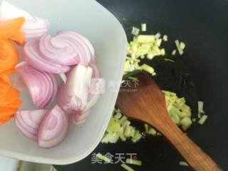 红椒莴笋炒牛肉的做法步骤：14
